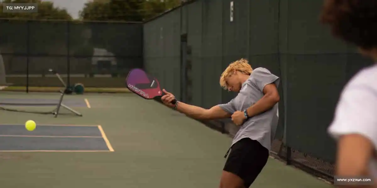 星空电竞🥊拳头紧握，斗志昂扬！体育的精神，就是永不言败的倔强💥